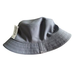 LULULEMON Both Ways Bucket Hat Manifesto Print